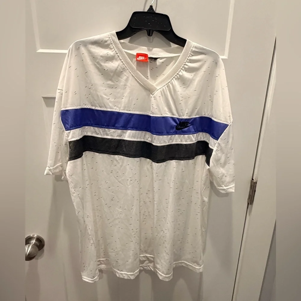 Nike 3XL Athletic Shirt V Neck White Blue Stripe Swoosh